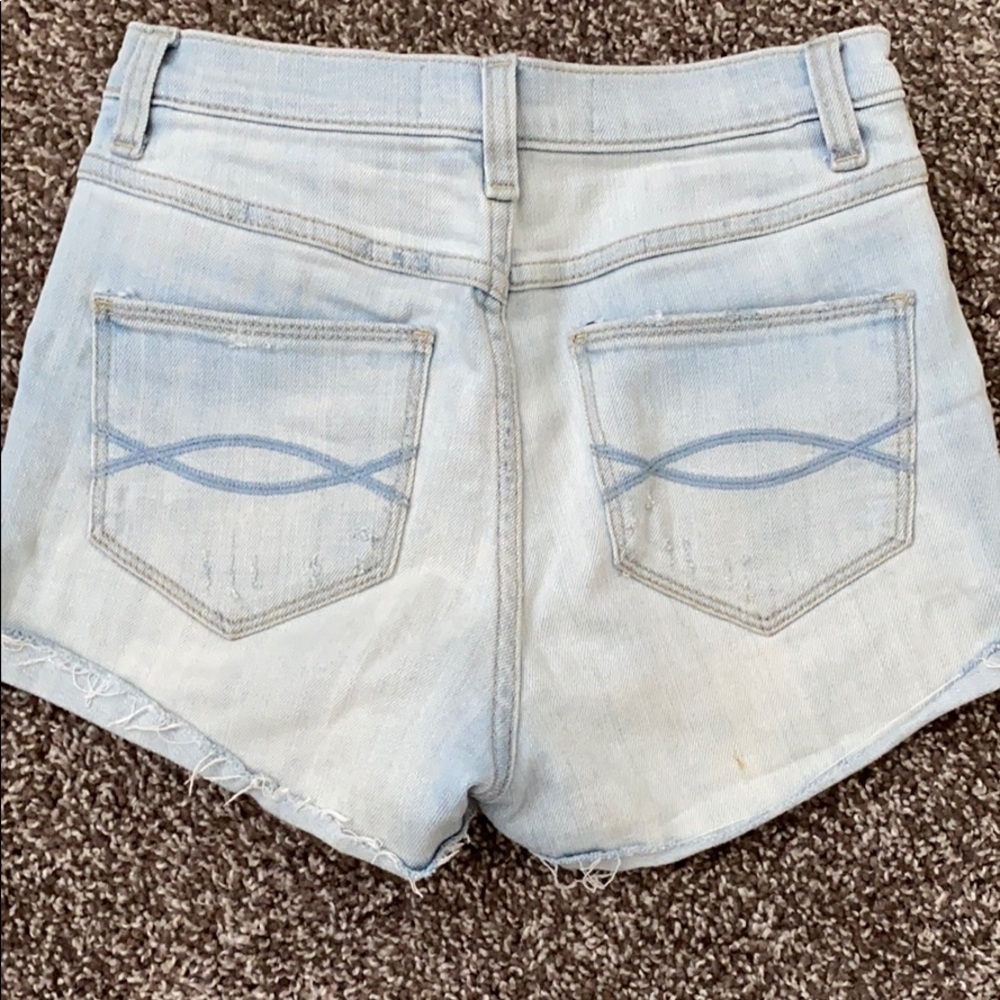 A&F High Rise Short - Picture 2 of 2
